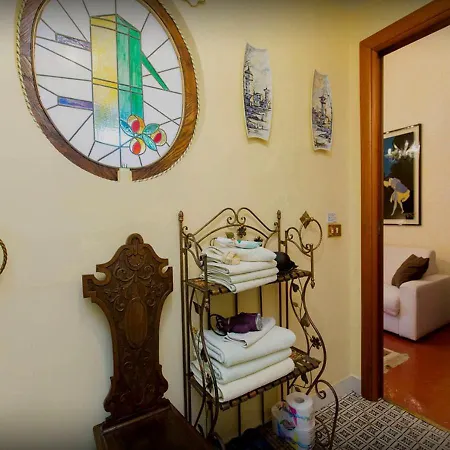 Atmosfere Del Centro Storico Naples