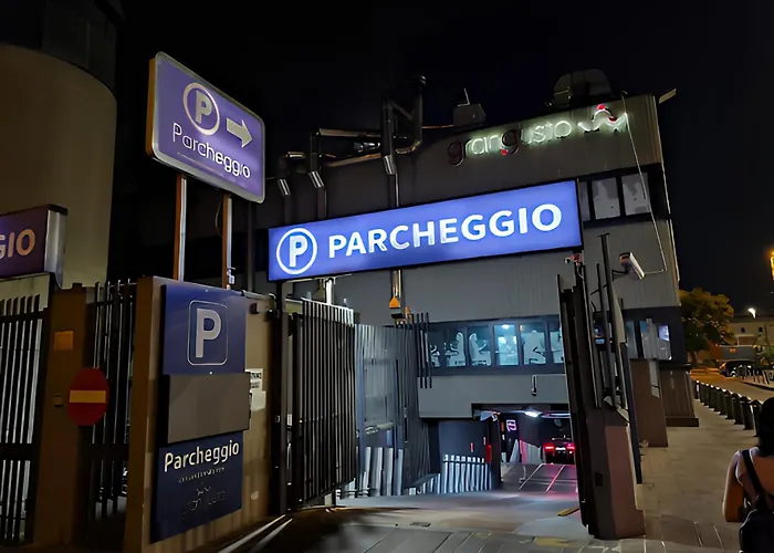 Atmosfere Del Centro Storico Неаполь