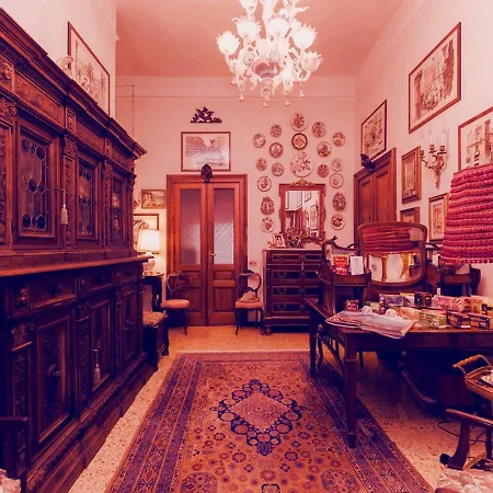 Atmosfere Del Centro Storico Couette-café Naples